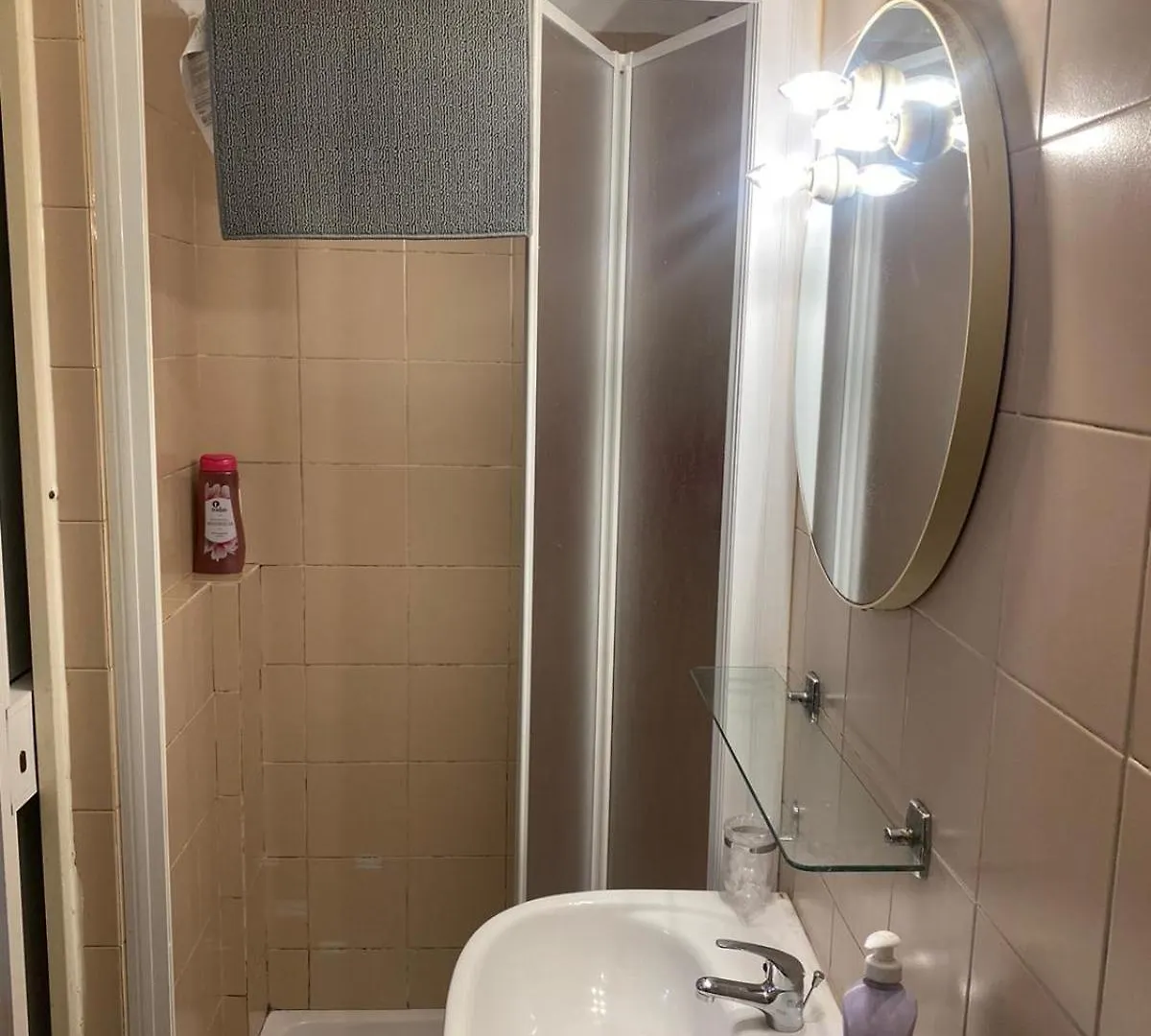 Monolocale Ottima Posizione Apartment Prato  Italy