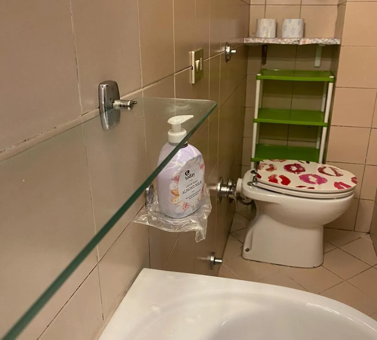 Monolocale Ottima Posizione Apartment Prato  Italy